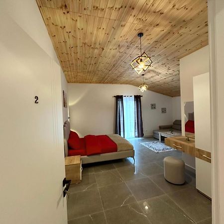 Qyteza Guest House & Camping Shkoder Ngoại thất bức ảnh