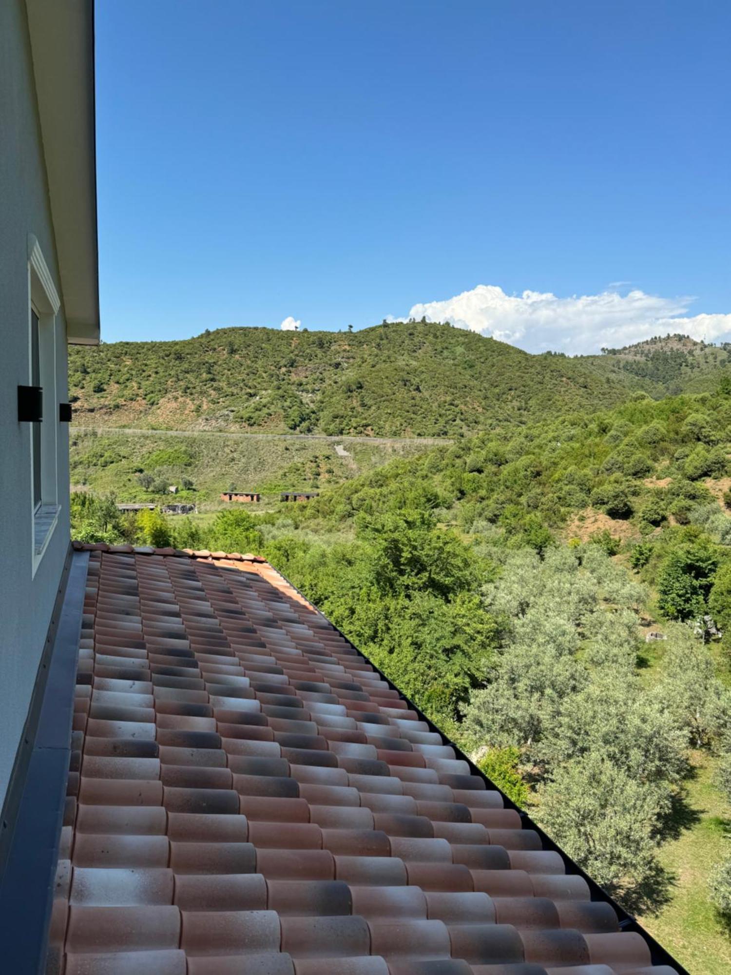 Qyteza Guest House & Camping Shkoder Ngoại thất bức ảnh
