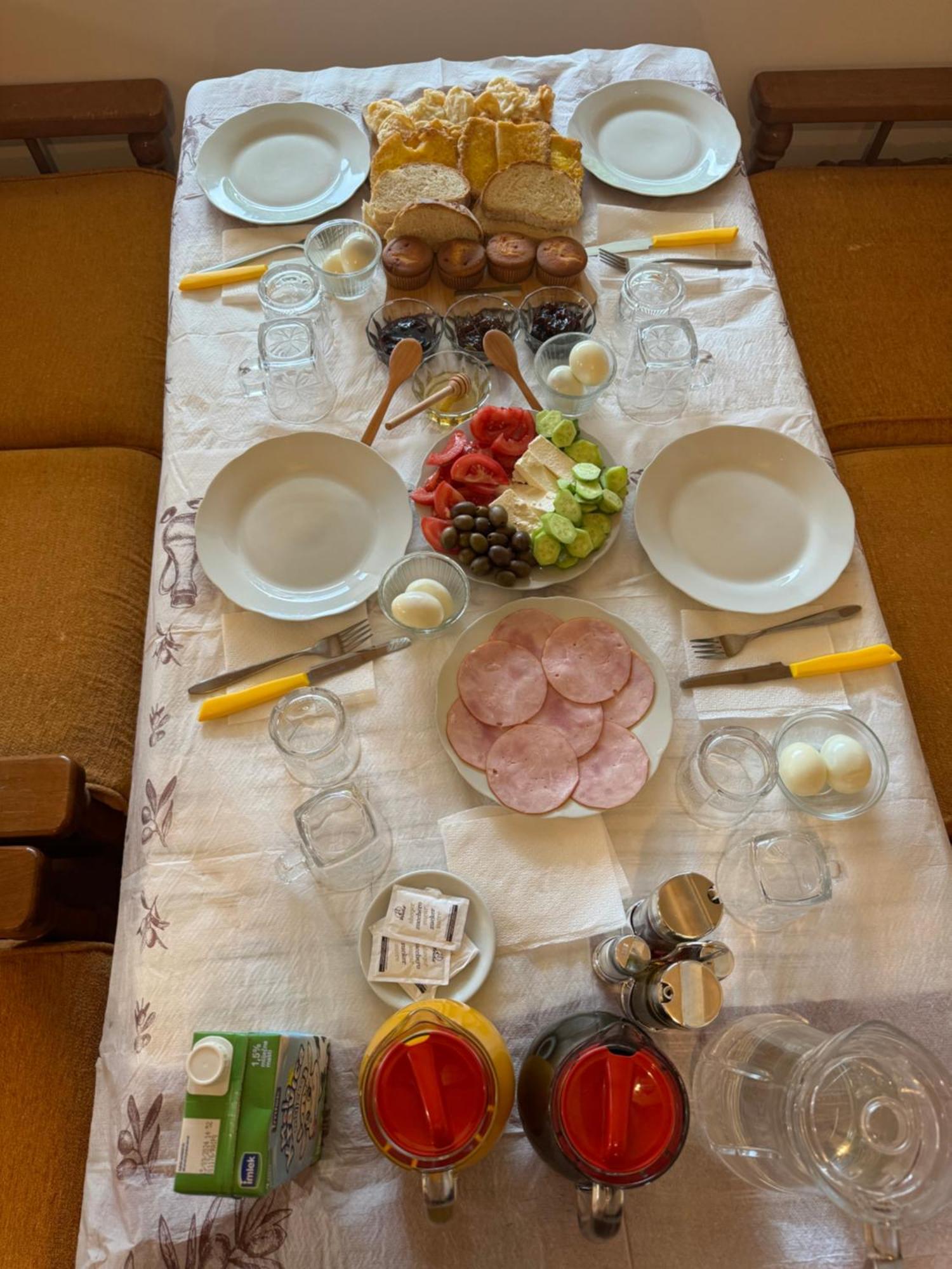 Qyteza Guest House & Camping Shkoder Ngoại thất bức ảnh