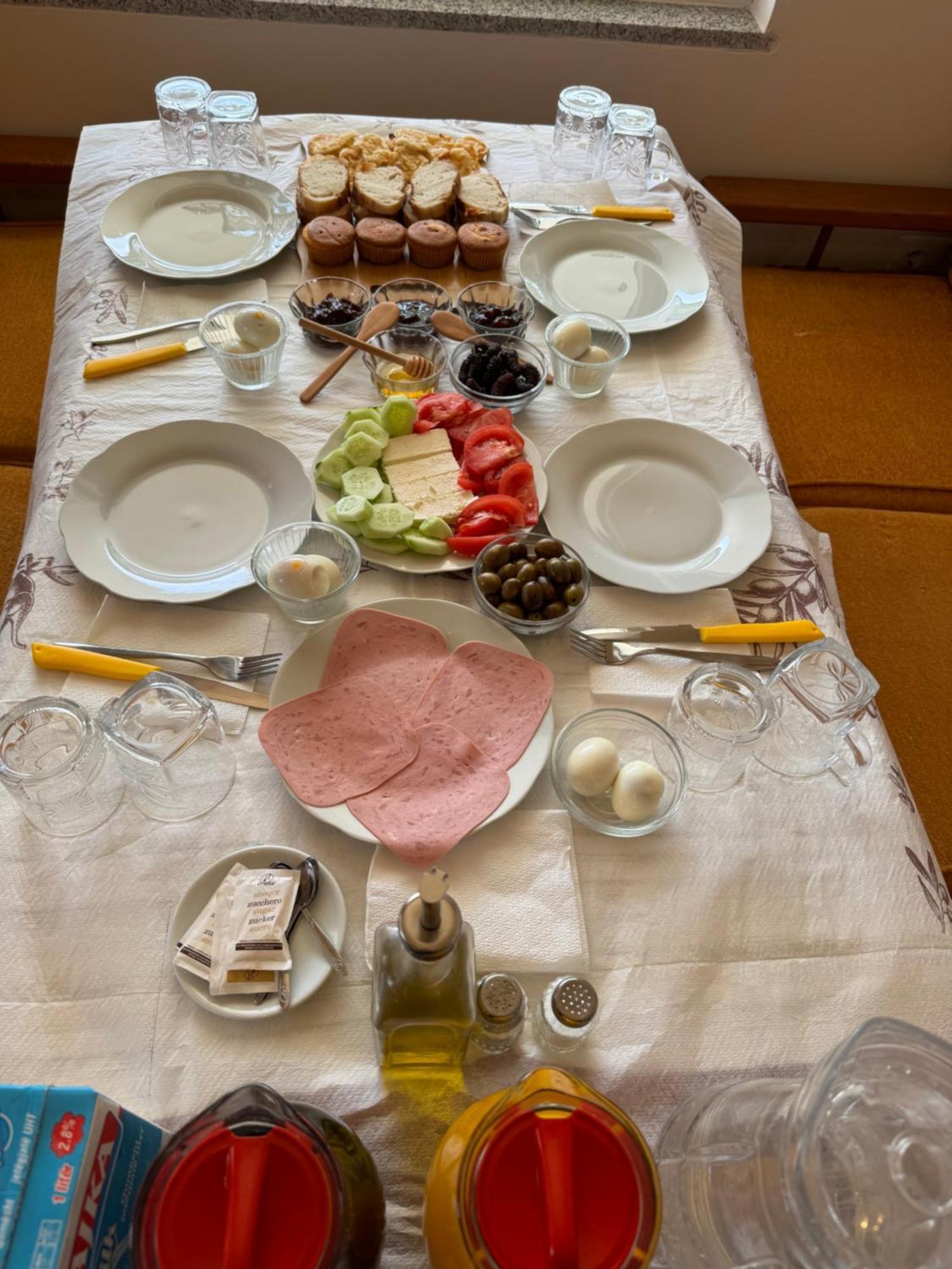 Qyteza Guest House & Camping Shkoder Ngoại thất bức ảnh